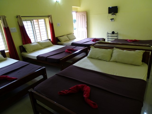 Coorg Coffee Camp Dormitory Room 3 - CoorgHomestays.com